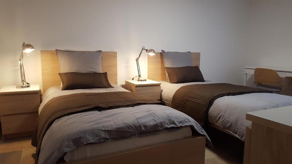 เลอ โดแมน เดอ แวล เลเจ้นด์ รีสอร์ต Bed & Breakfast Wail ภายนอก รูปภาพ