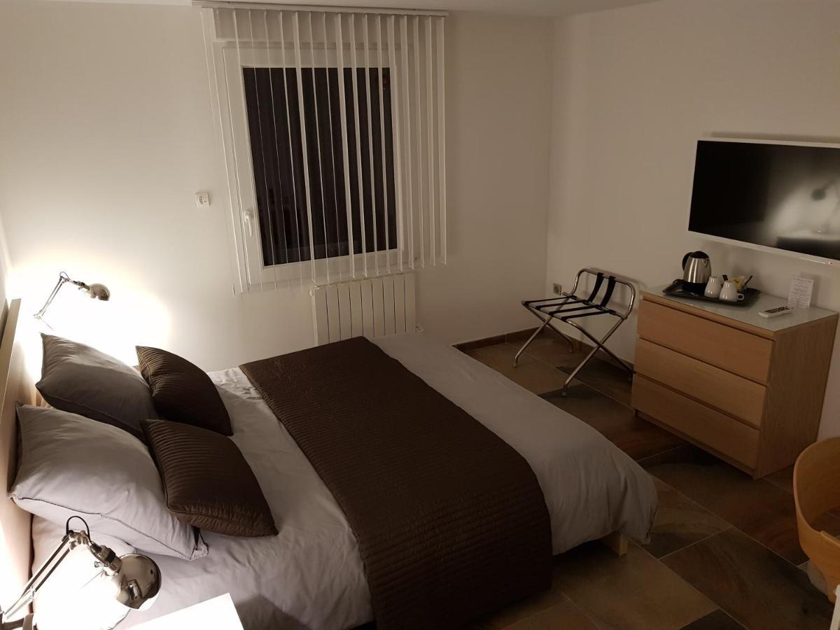 เลอ โดแมน เดอ แวล เลเจ้นด์ รีสอร์ต Bed & Breakfast Wail ห้อง รูปภาพ